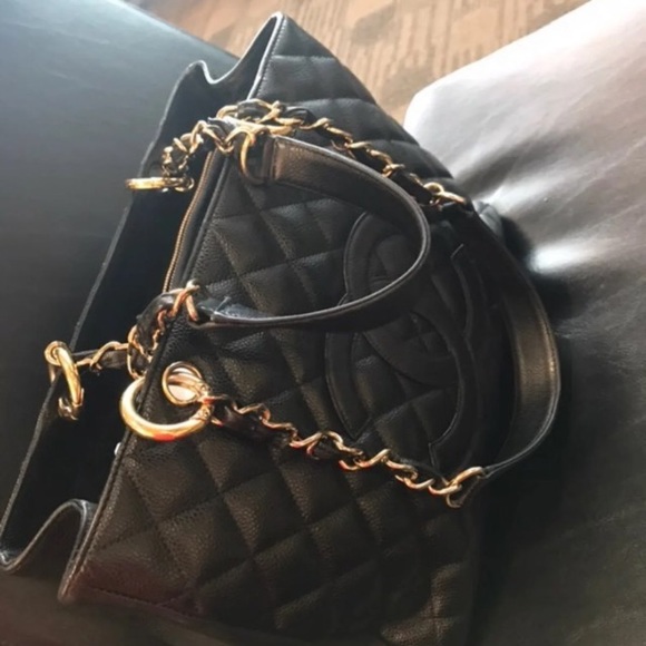Authentic Chanel GST - Picture 2 of 5